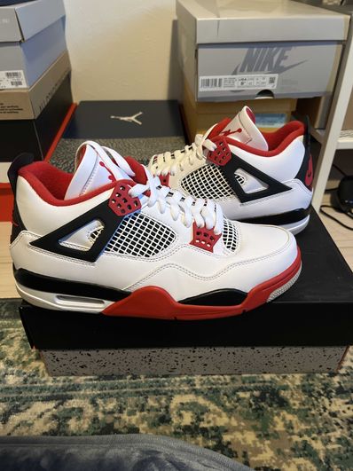 Nike Air Jordan 4 Retro OG "Fire Red" (2020)
