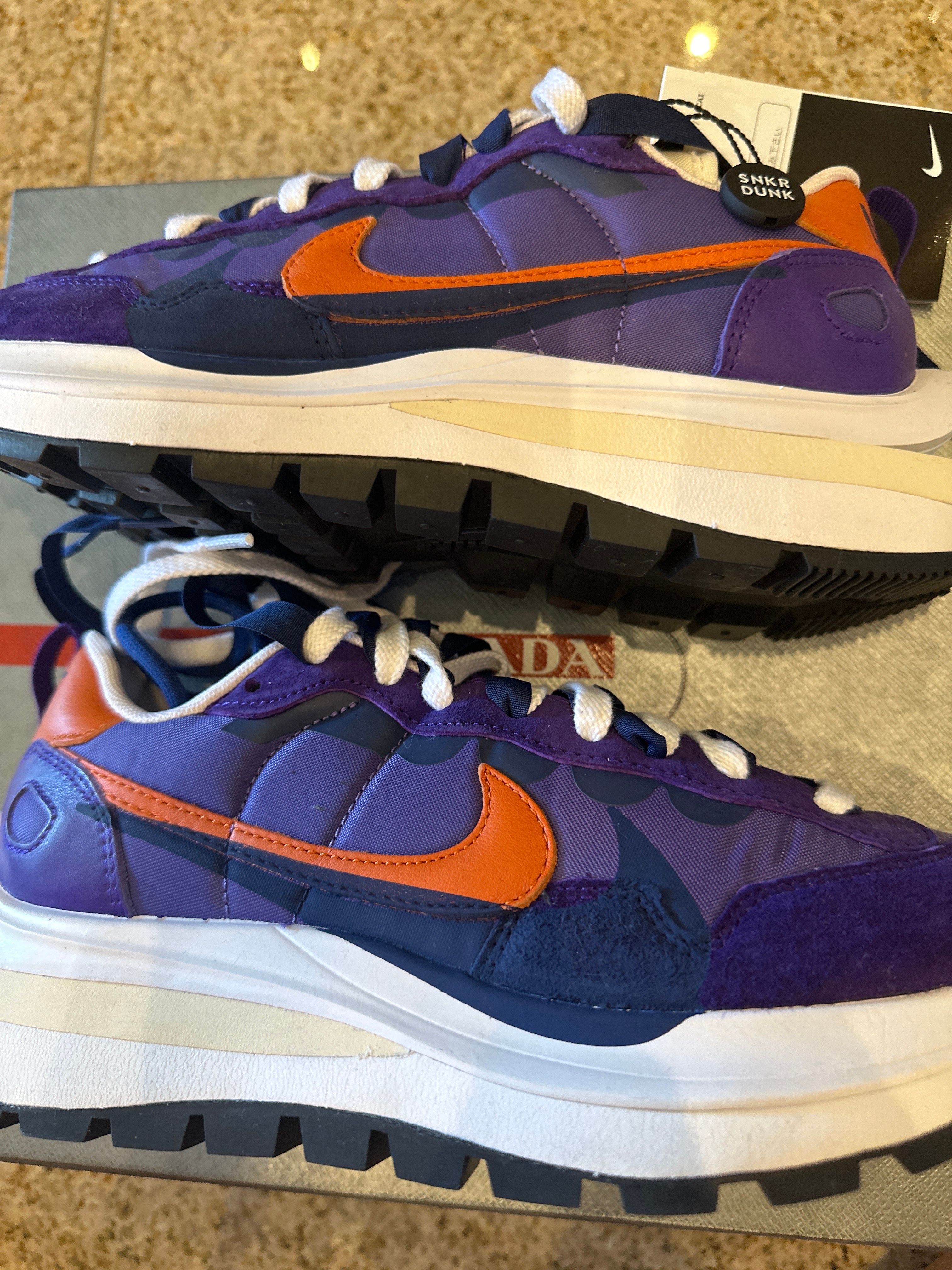 SACAI × NIKE VAPOR WAFFLE "DARK IRIS"