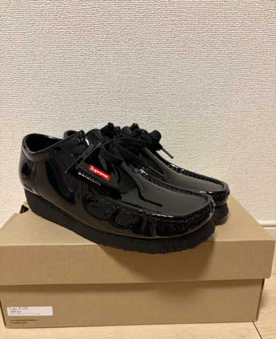 Supreme × Clarks Patent Leather Wallabee "Black"