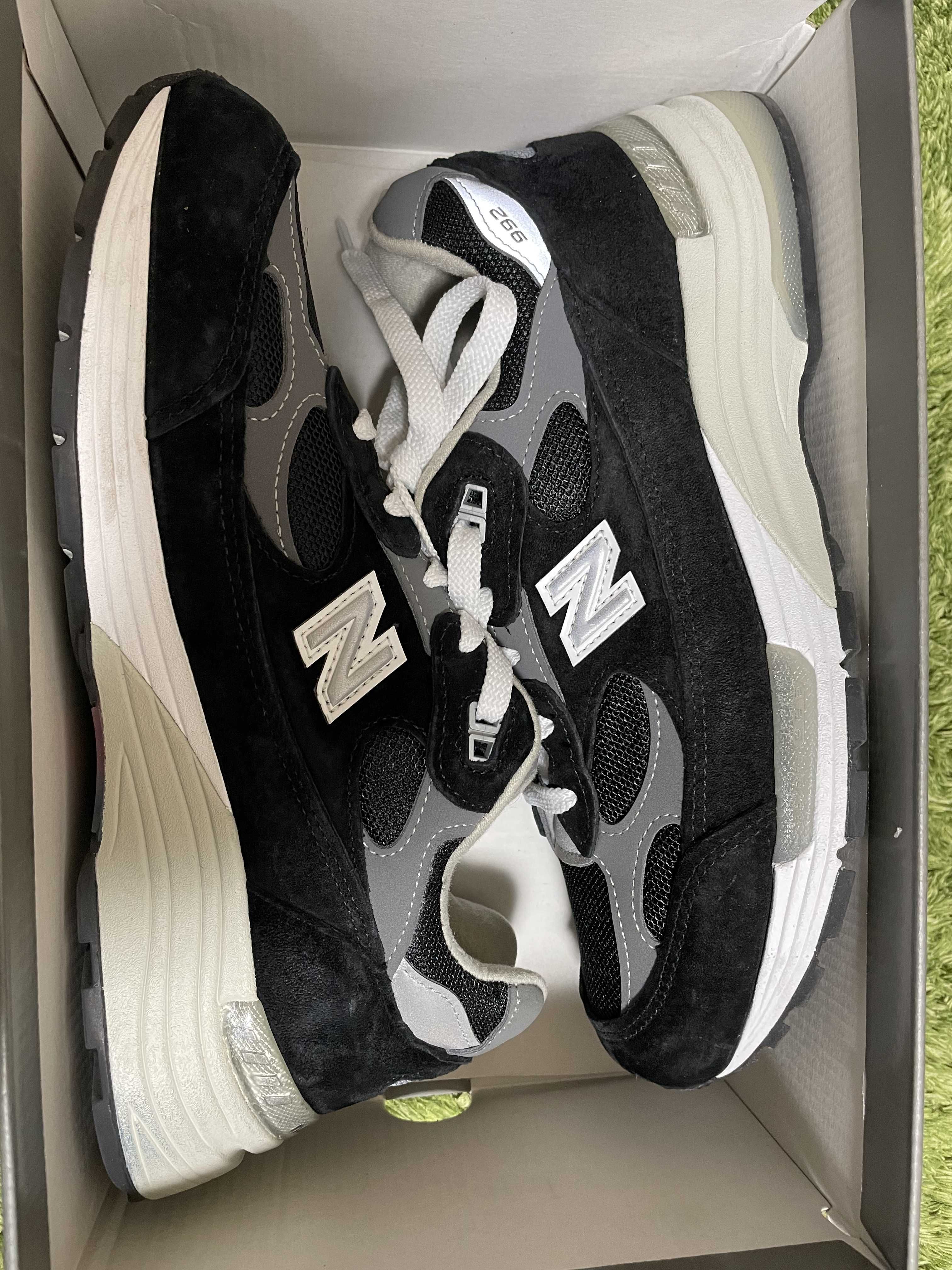 New Balance 992 "Black" (2021)