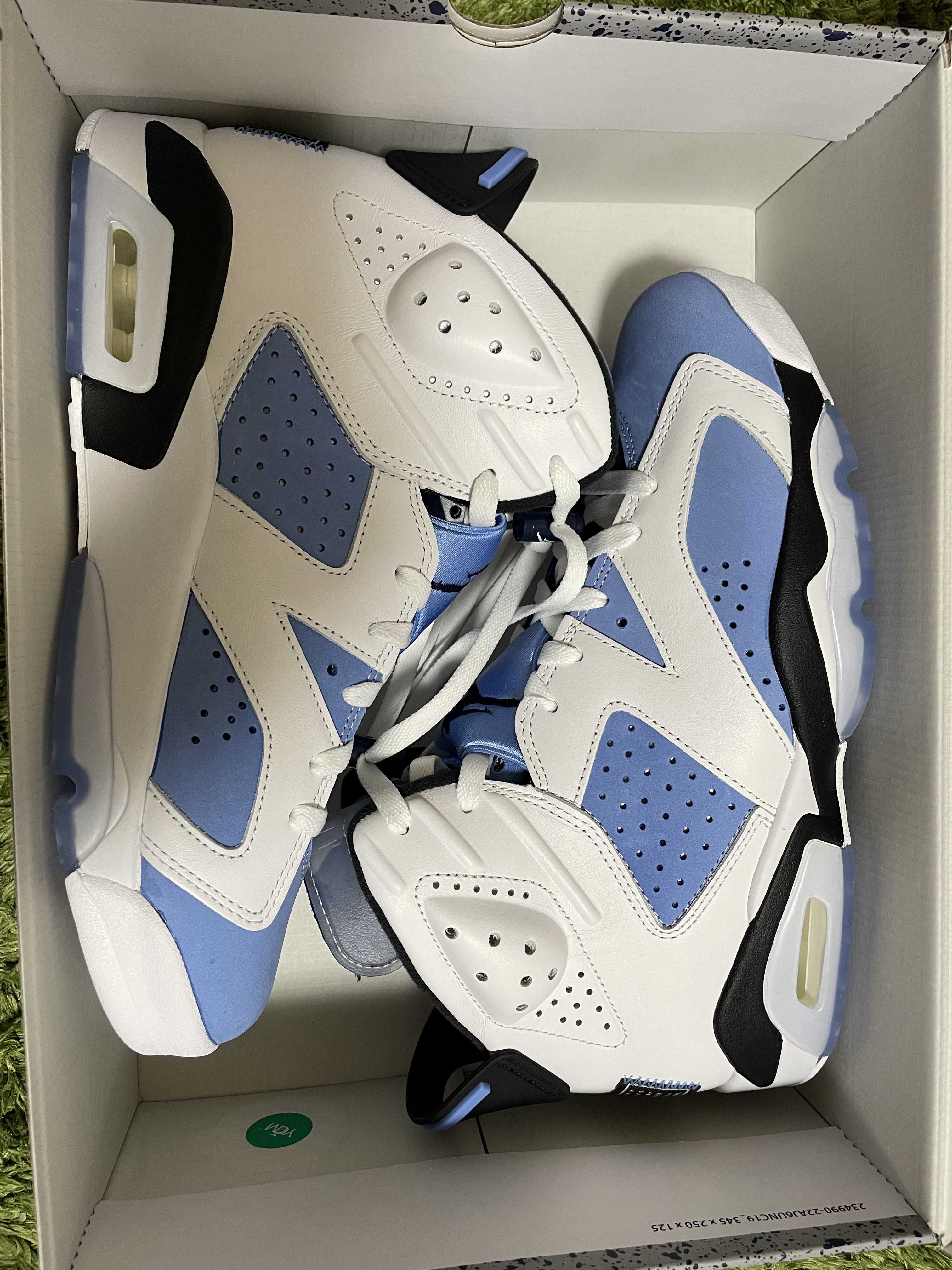 Nike Air Jordan 6 "UNC"