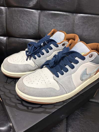 Nike Air Jordan 1 Low SE "Phantom/Coconut Milk/Amber Brown/Star Blue"