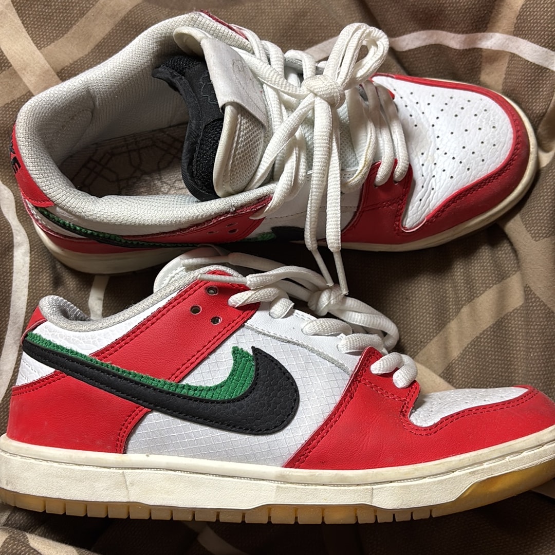 Frame Skate x Nike SB Dunk Low "Habibi"