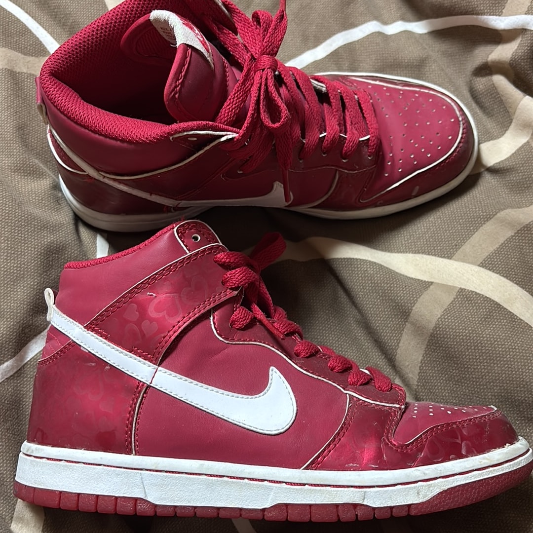 Nike SB Dunk High PRM "onoGYM Red"
