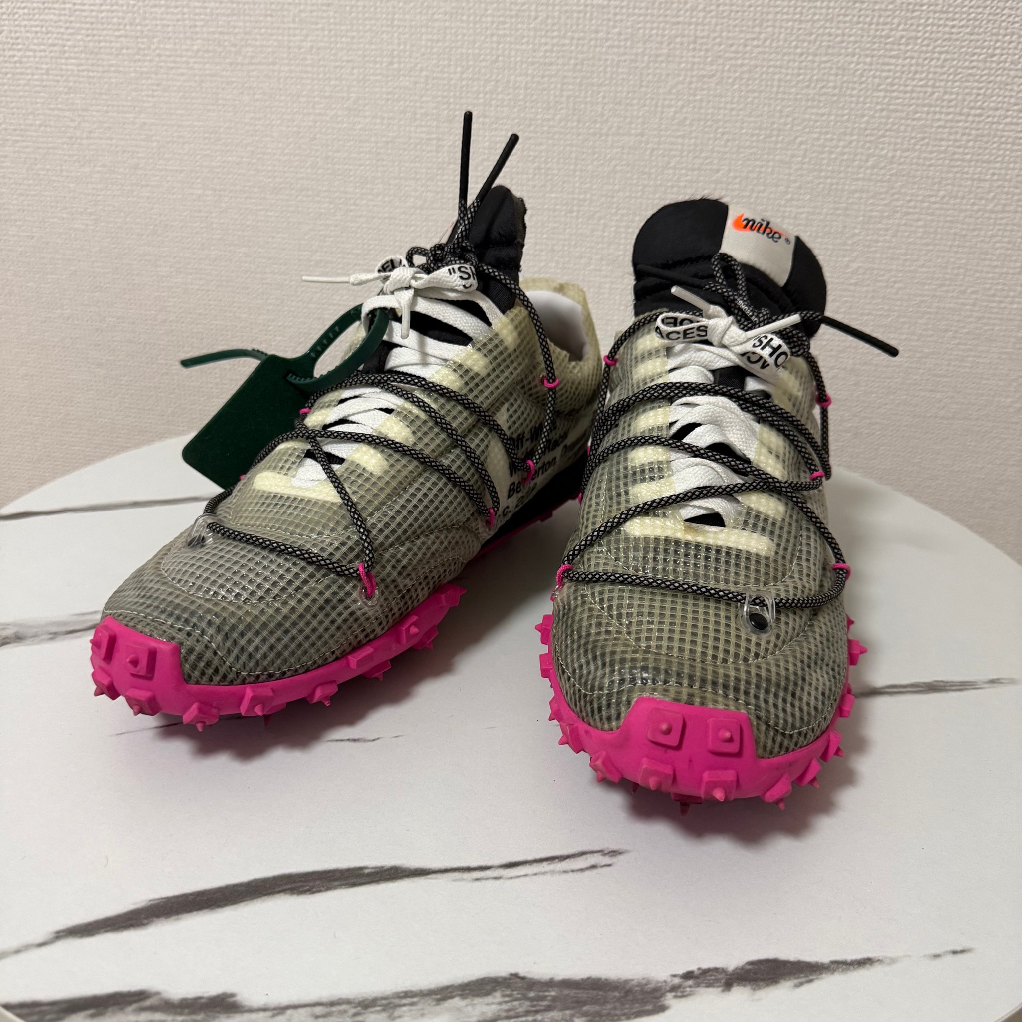 Off-White × Nike Women's Waffle Racer "Vivid Black"