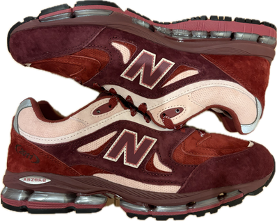 KITH × New Balance 2011 "Chocolate Truffle/Sepia Rose"
