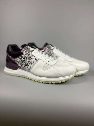 Louis Vuitton Run Away Sneaker "Noir/Blanc"