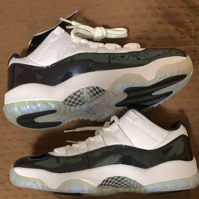 NIKE AIR JORDAN 11 LOW EASTER