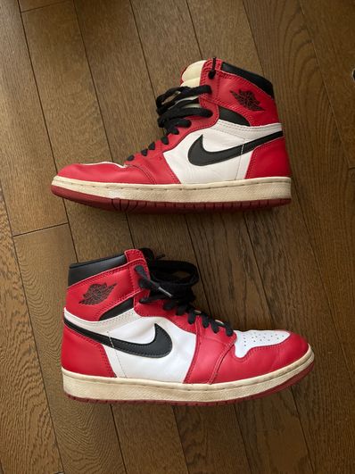 Nike Air Jordan 1 Retro High "Chicago" (1994)