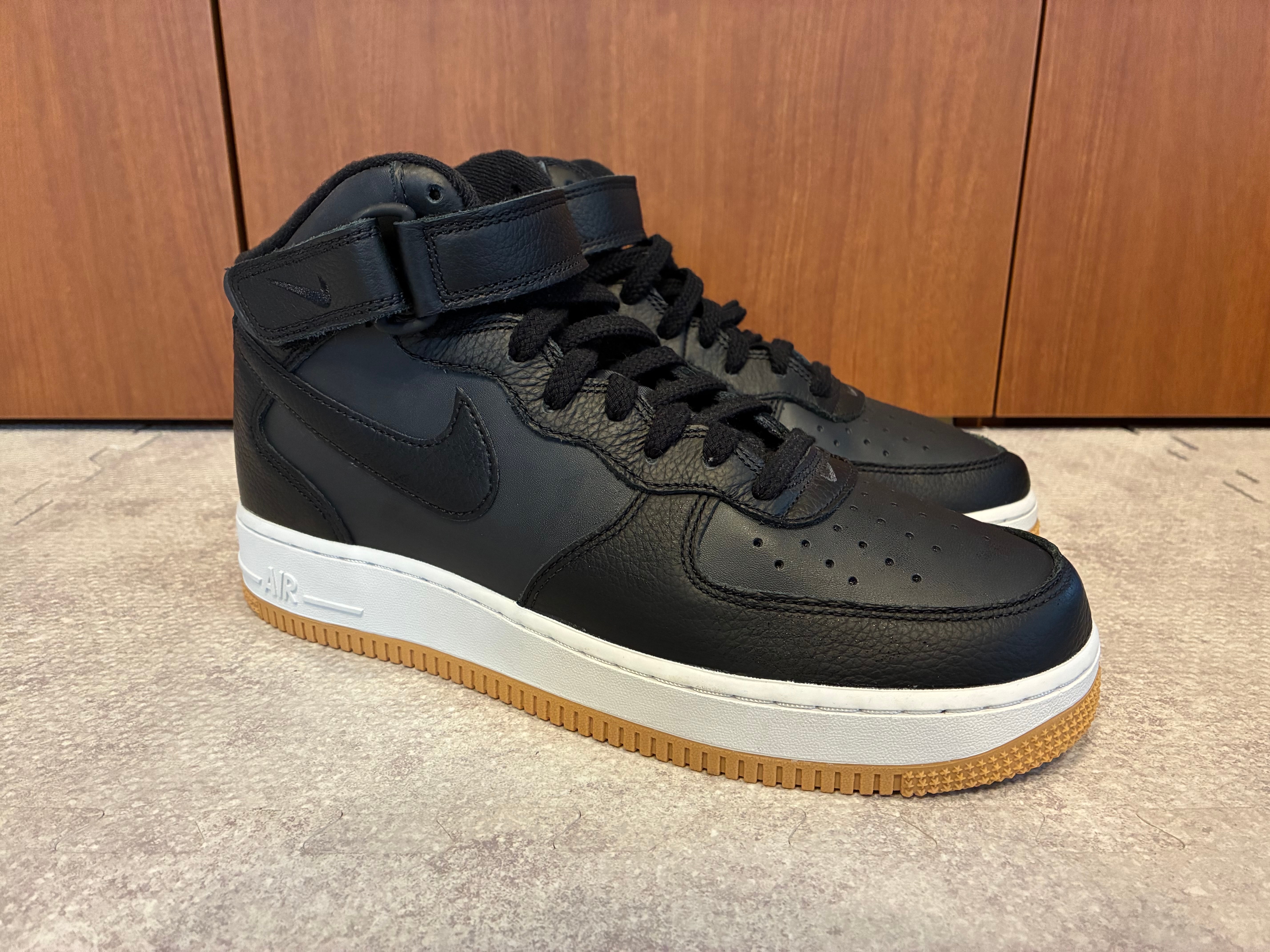 ナイキ エアフォース1 ミッド '07 LX "ブラック アンスラサイト"