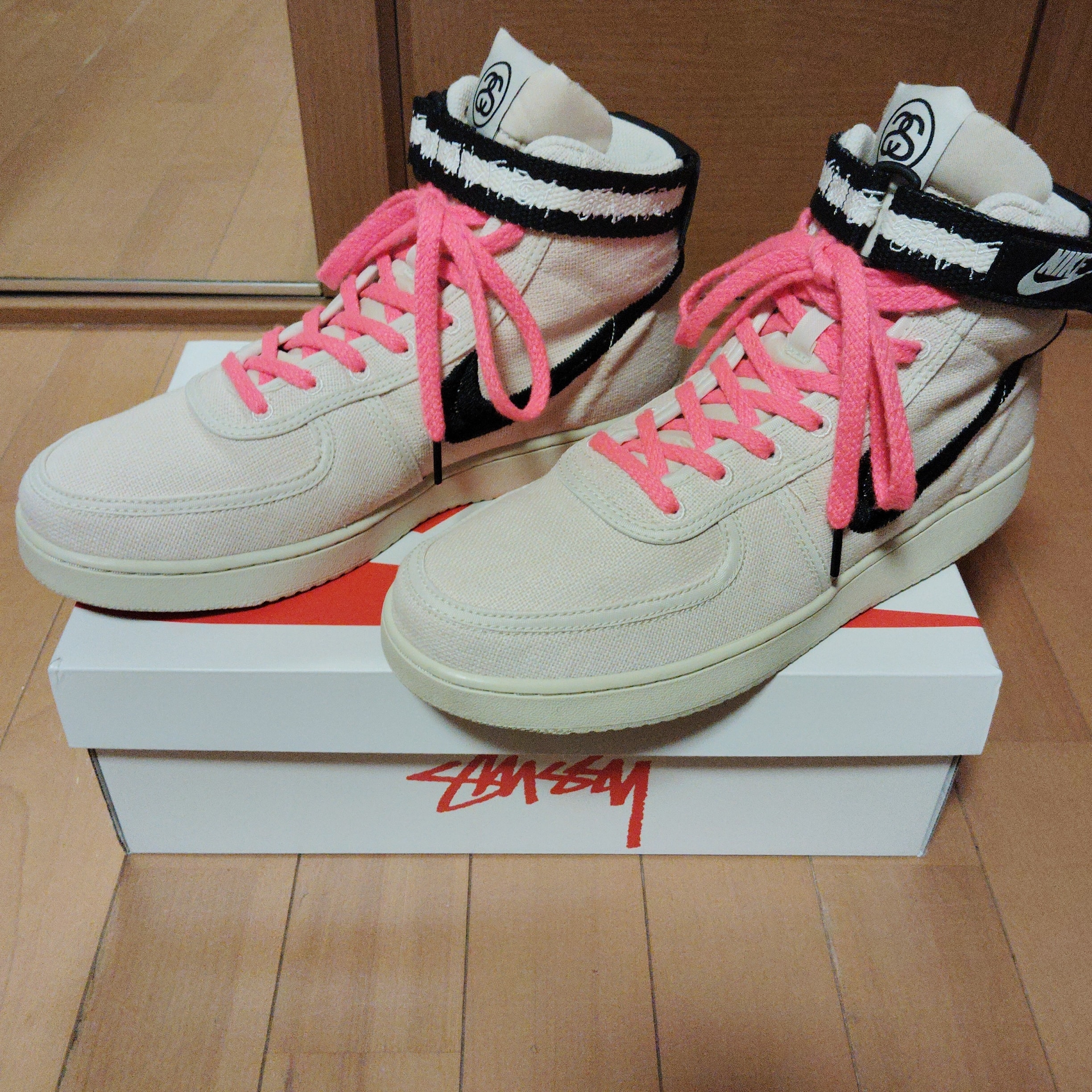 ステューシー × ナイキ バンダル ハイ "フォッシル"