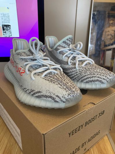 adidas YEEZY Boost 350 V2 "Blue Tint"