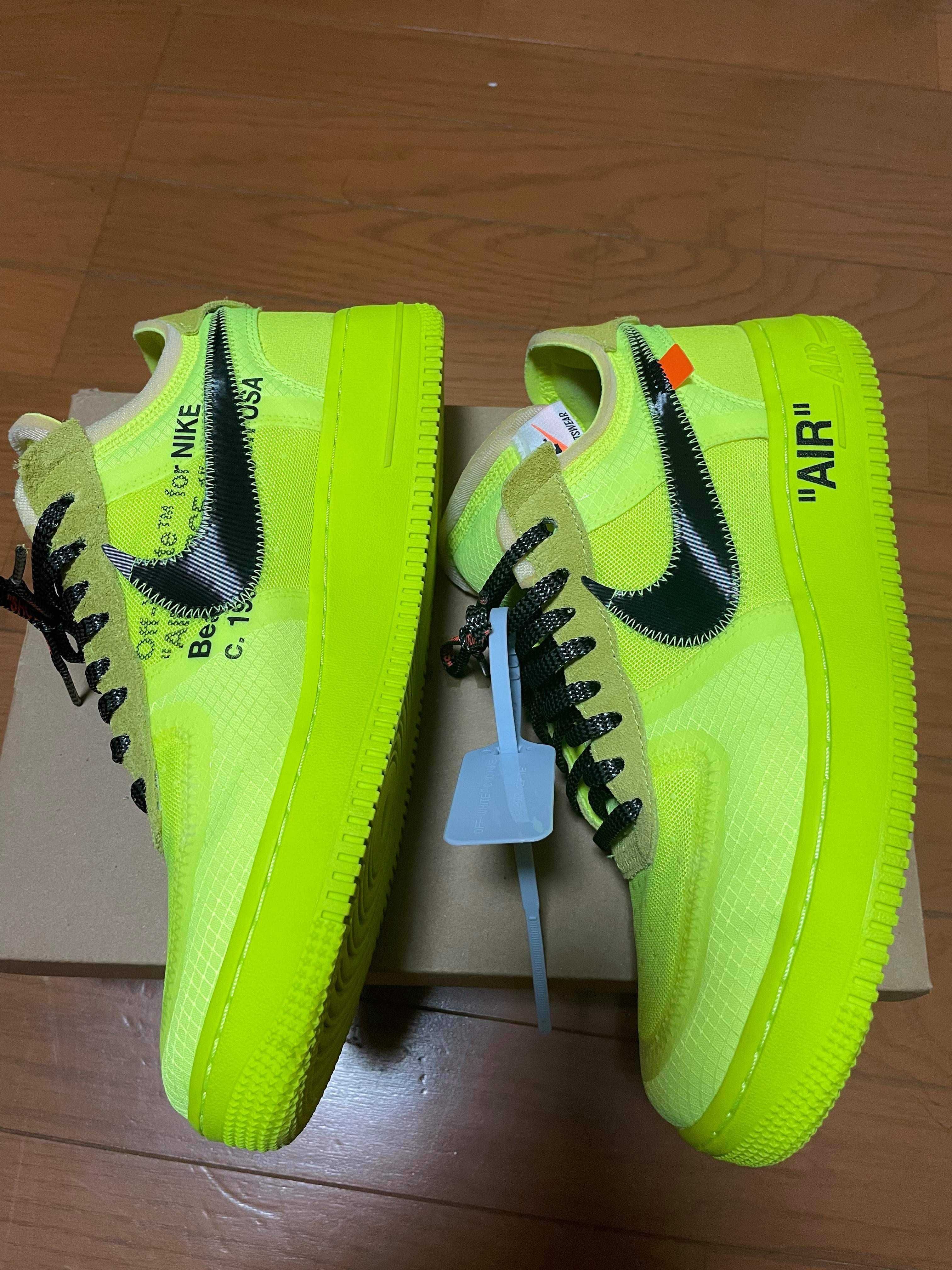 Off-White × Nike Air Force 1 Low "Volt"