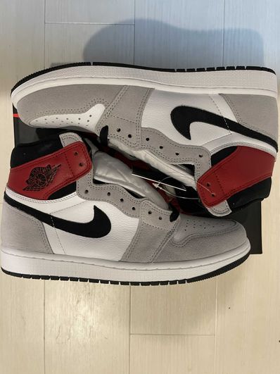 Nike Air Jordan 1 High OG "White/Black/Light Smoke Grey"