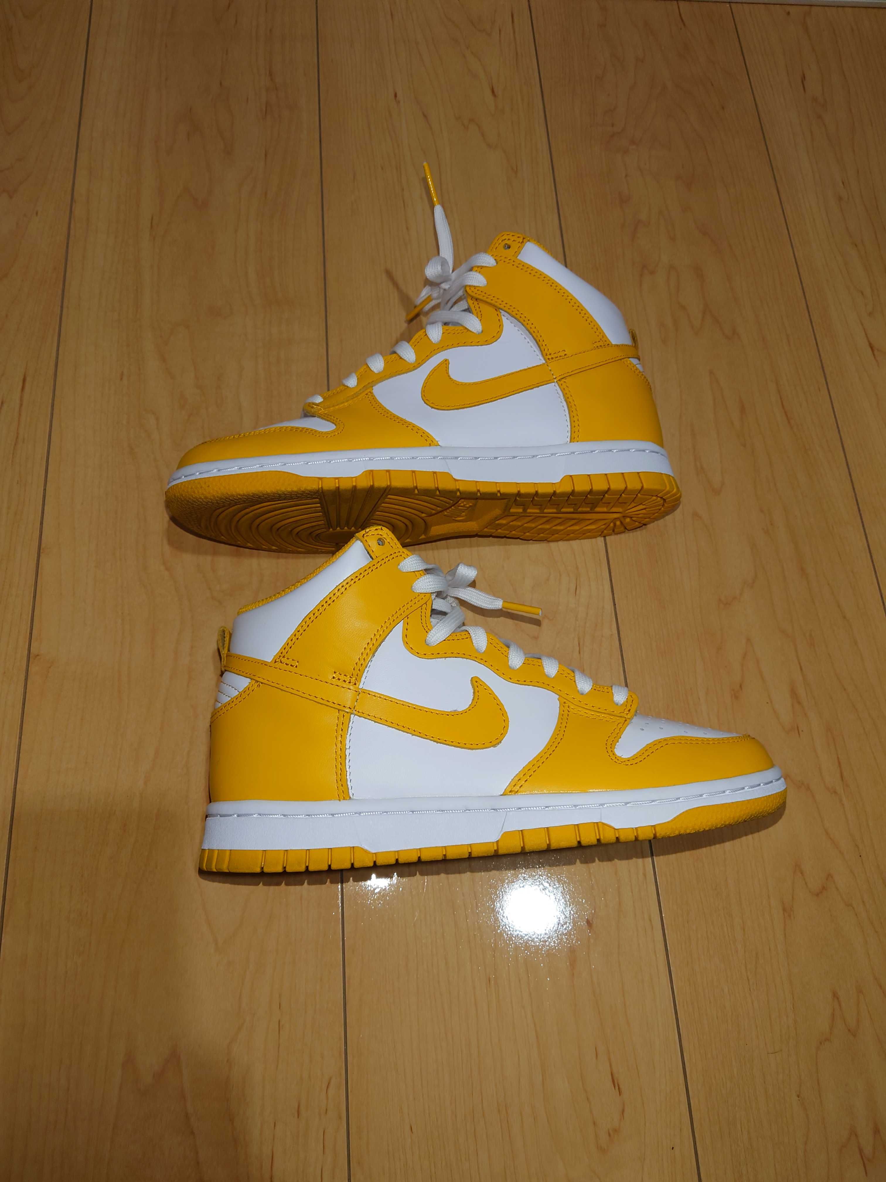 NIKE Women's DUNK HIGH "DARK SULFUR"
