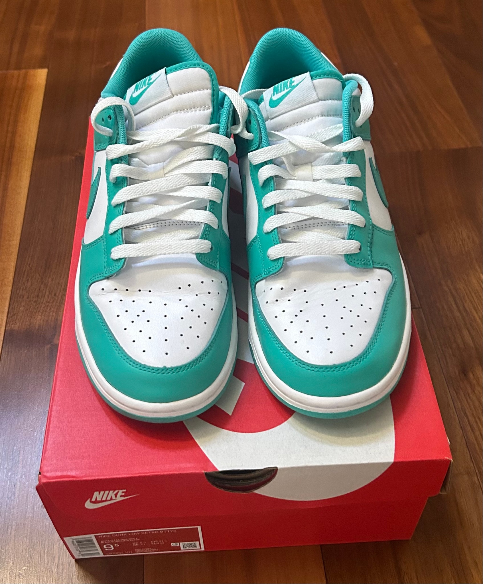 Nike Dunk Low "Clear Jade"