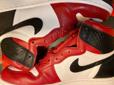 Nike Women's Air Jordan 1 High OG "Satin Red"