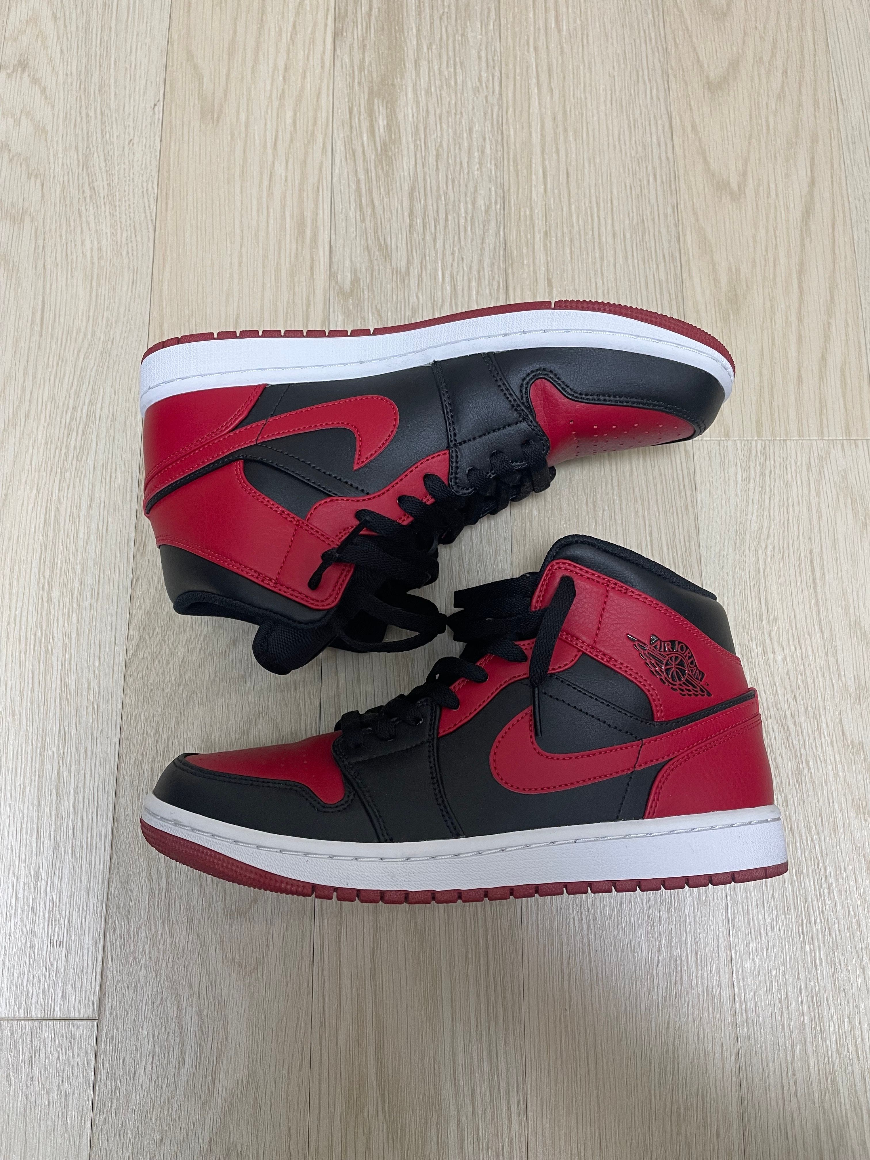 Nike Air Jordan 1 Mid "Bred"