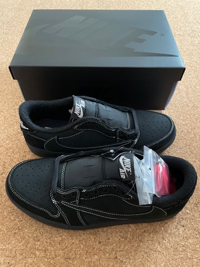 Travis Scott × Nike Air Jordan 1 Low OG SP "Black Phantom"