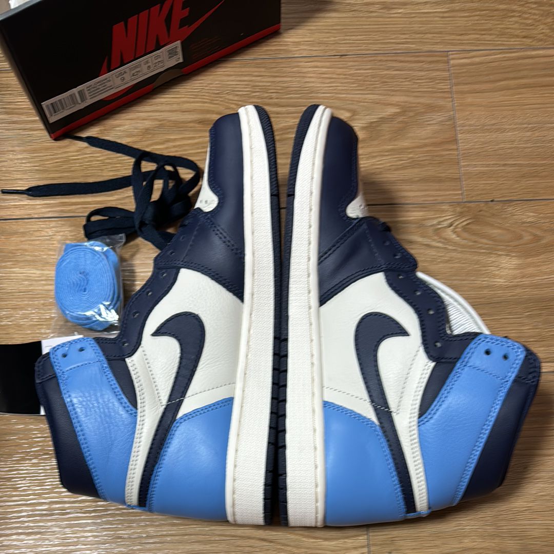 Nike Air Jordan 1 Retro High OG "Obsidian/University Blue"