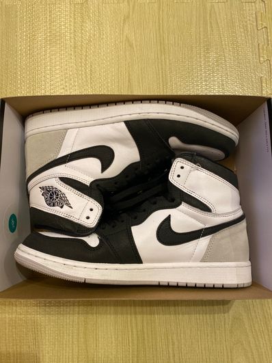Nike Air Jordan 1 High OG "Bleached Coral"