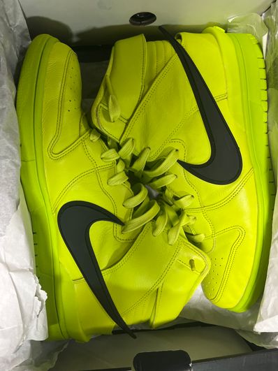 AMBUSH × NIKE DUNK HIGH "FLASH LIME"