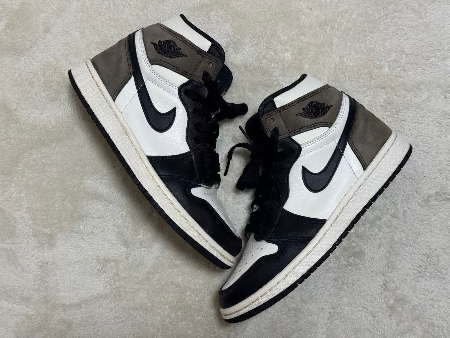 Nike Air Jordan 1 High OG "Sail/Dark Mocha/Black"