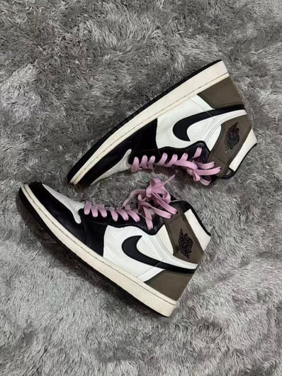 Nike Air Jordan 1 High OG "Sail/Dark Mocha/Black"
