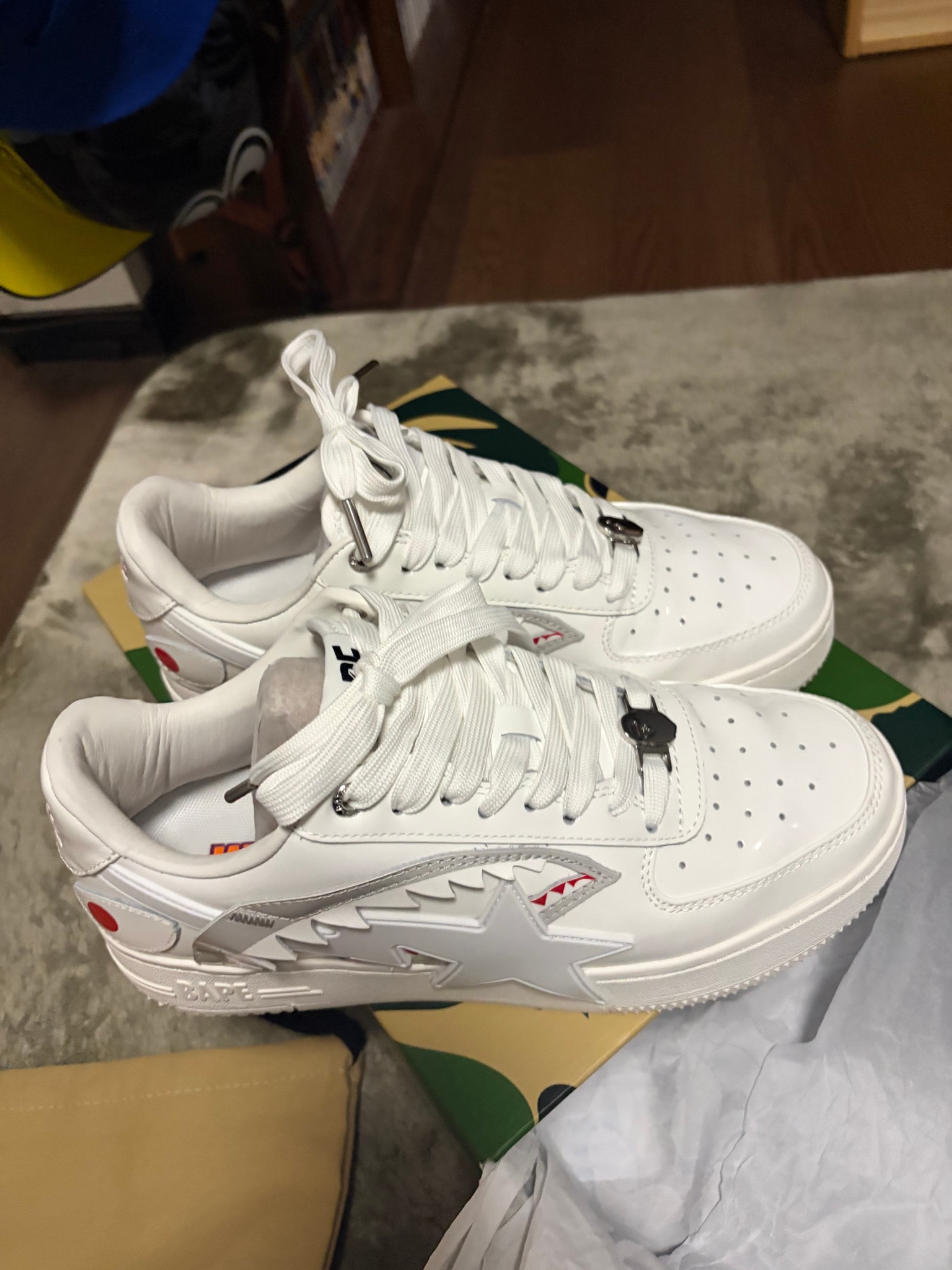 A BATHING APE BAPE STA SHARK #2 "White"