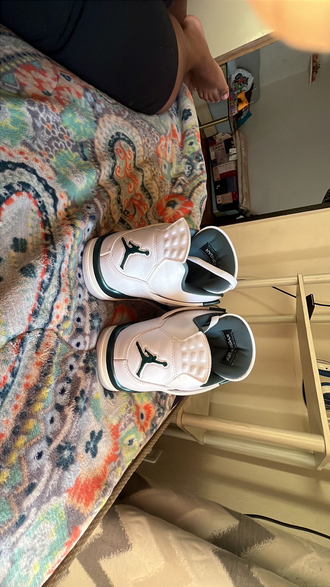 Nike Air Jordan 4 Retro "Oxidized Green"