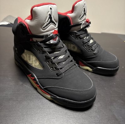 Supreme × Nike Air Jordan 5 Retro "Black"