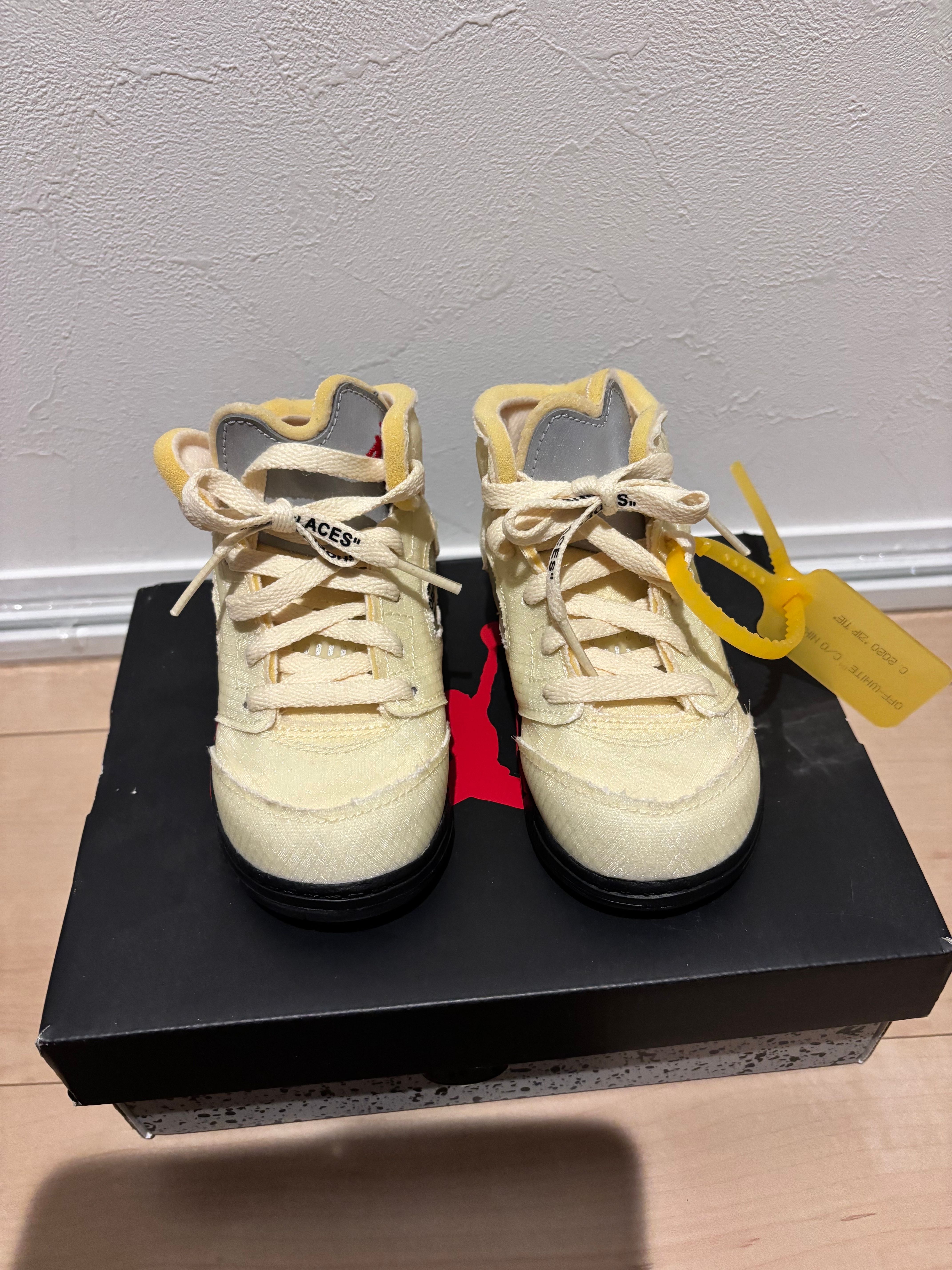 Off-White × Nike TD Air Jordan5 "Sail"