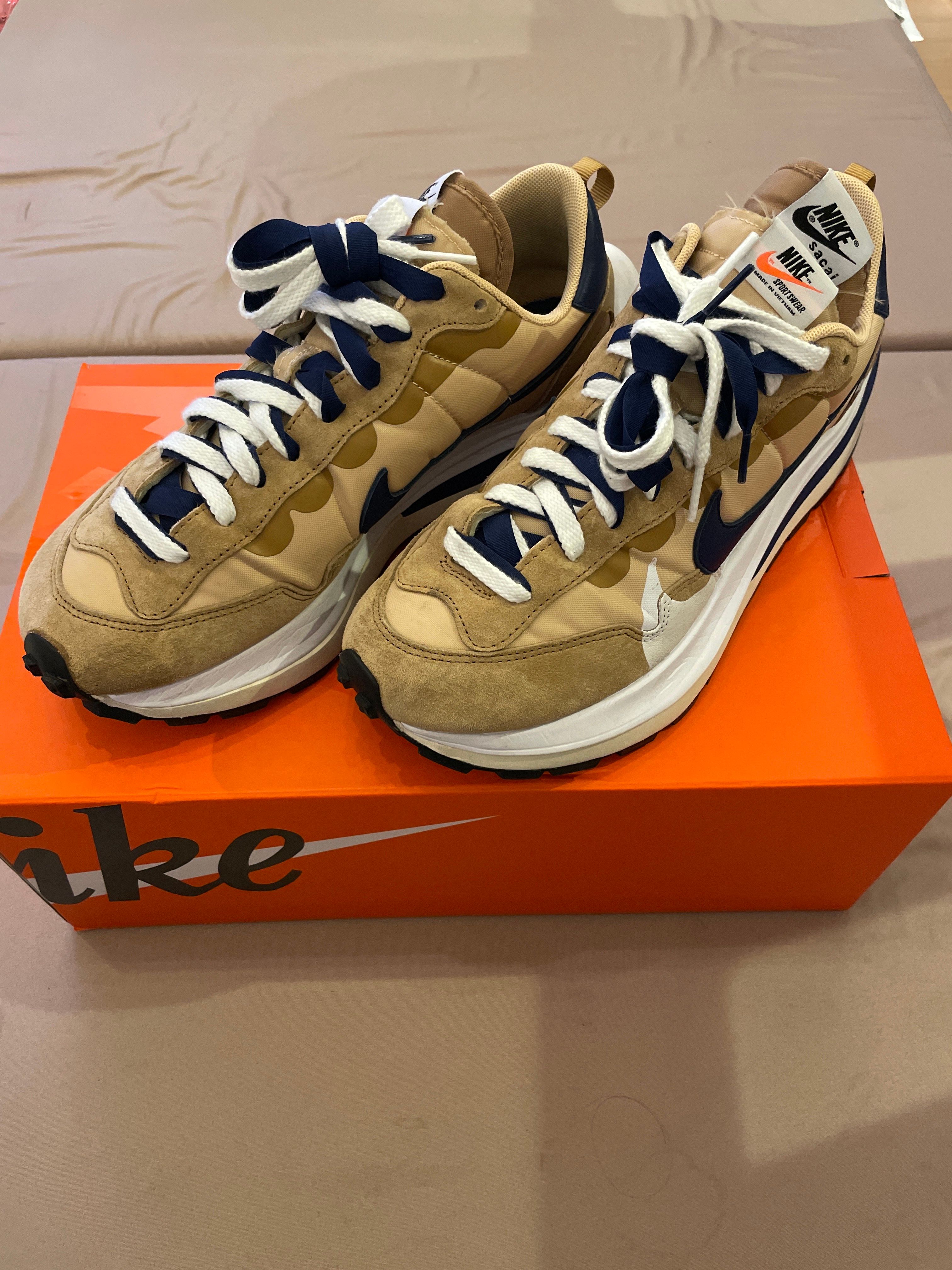 Sacai × Nike Vapor Waffle "Sesame And Blue Void"