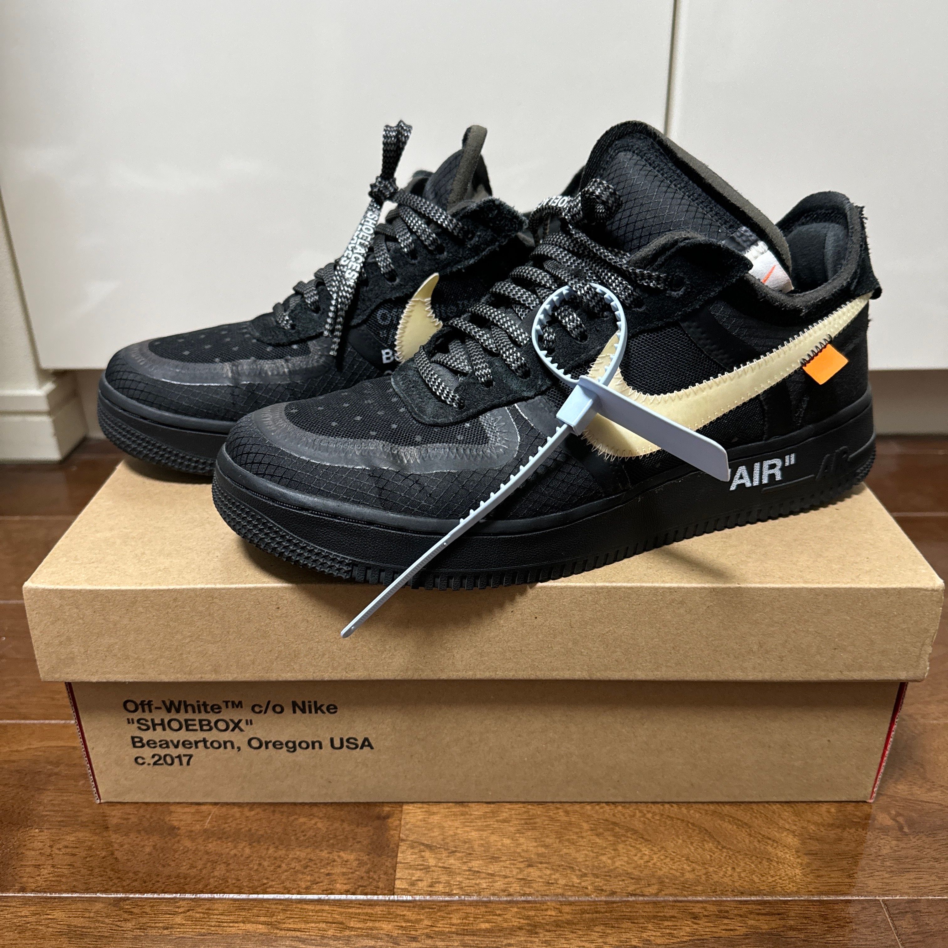 Off-White × Nike Air Force 1 Low "Black"