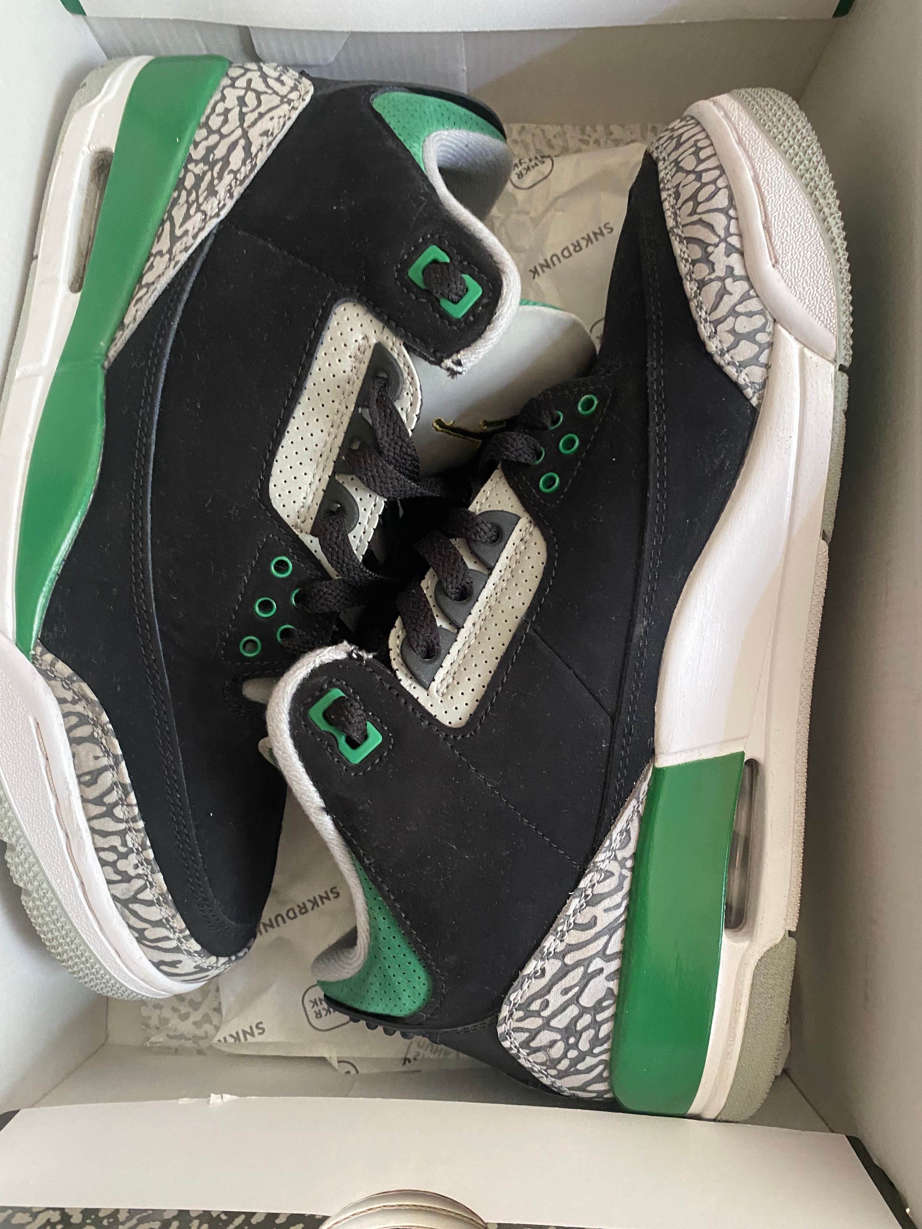 Nike Air Jordan 3 "Pine Green"