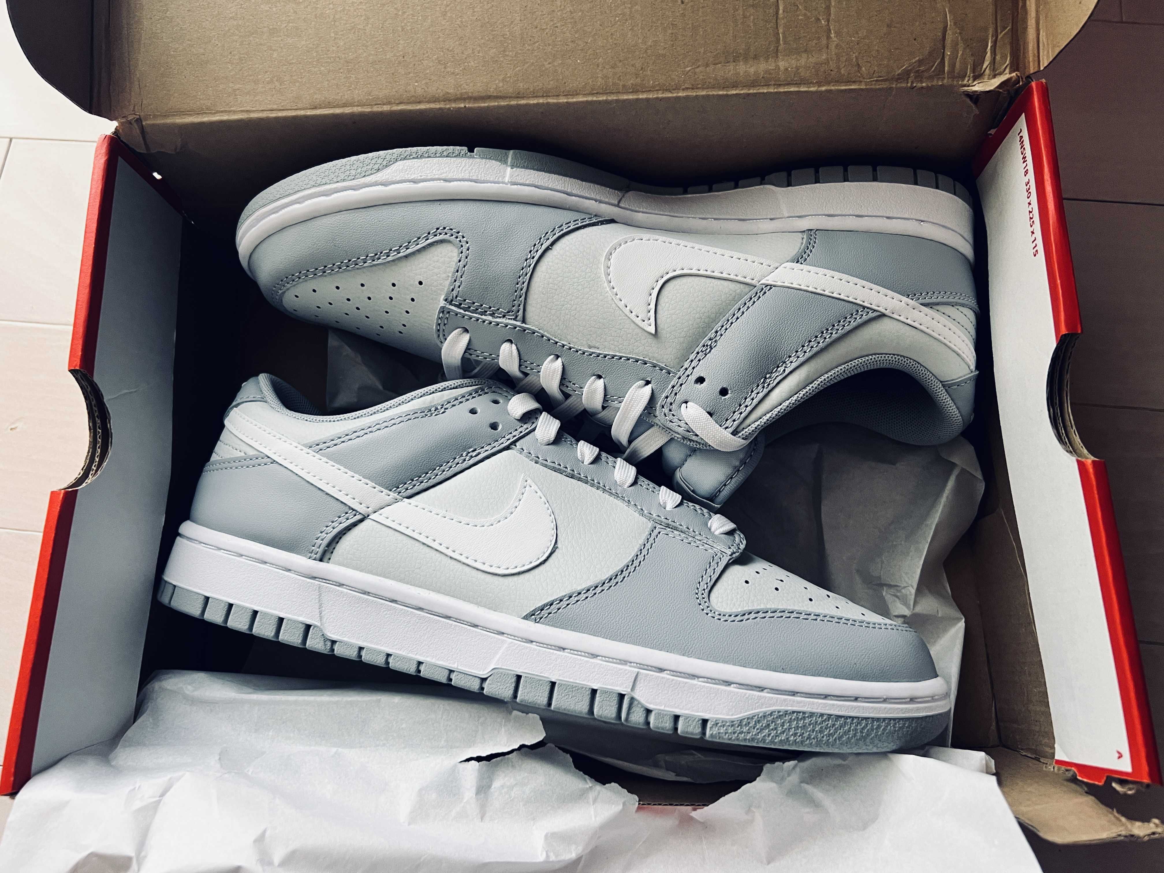 Nike Dunk Low "Pure Platinum/White/Wolf Gray"