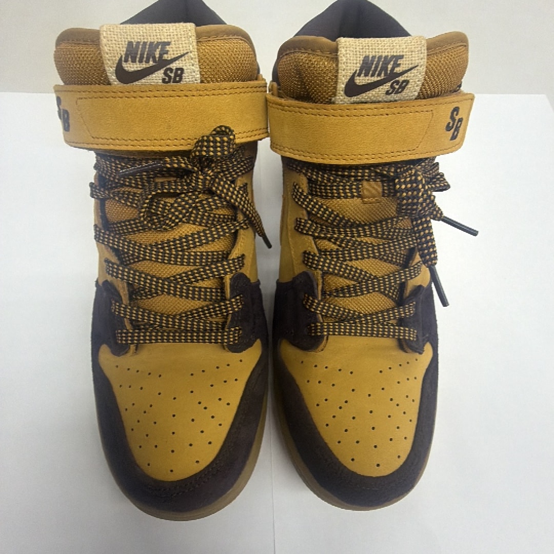 Nike SB Zoom Dunk Mid Pro "Lewis Marnell"