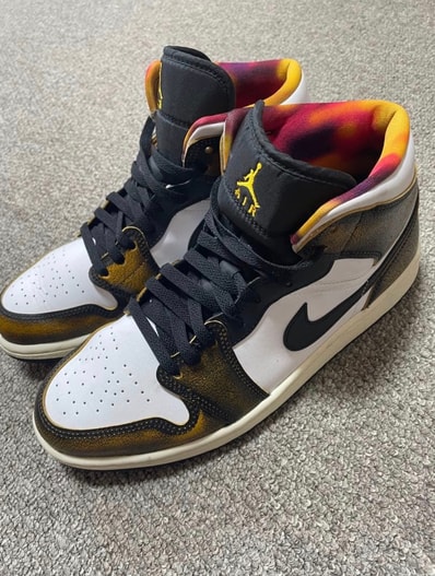 Nike Air Jordan 1 Mid "Wear Away"