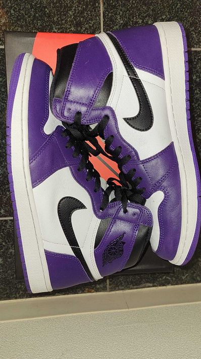 Nike Air Jordan 1 Retro High OG "Court Purple White/Black" (2020)