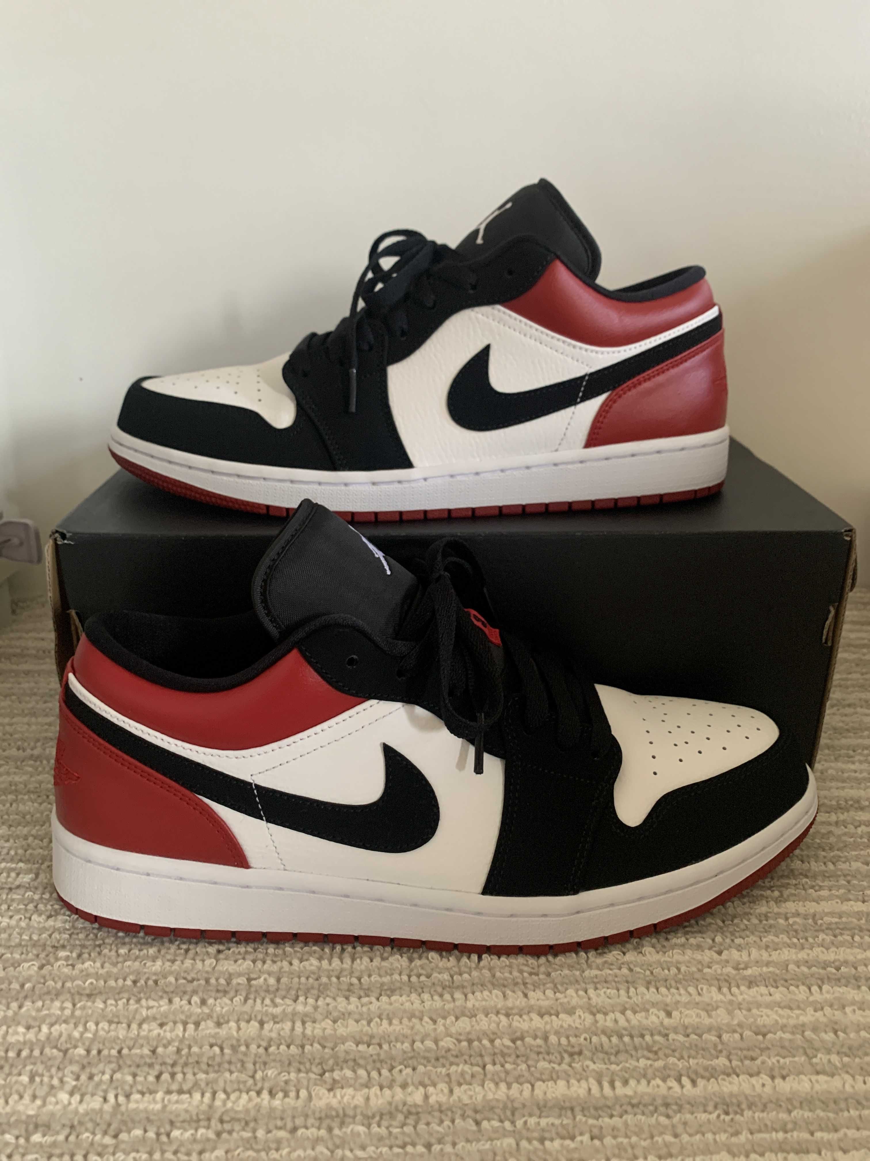 Nike Air Jordan 1 Low "Black Toe"