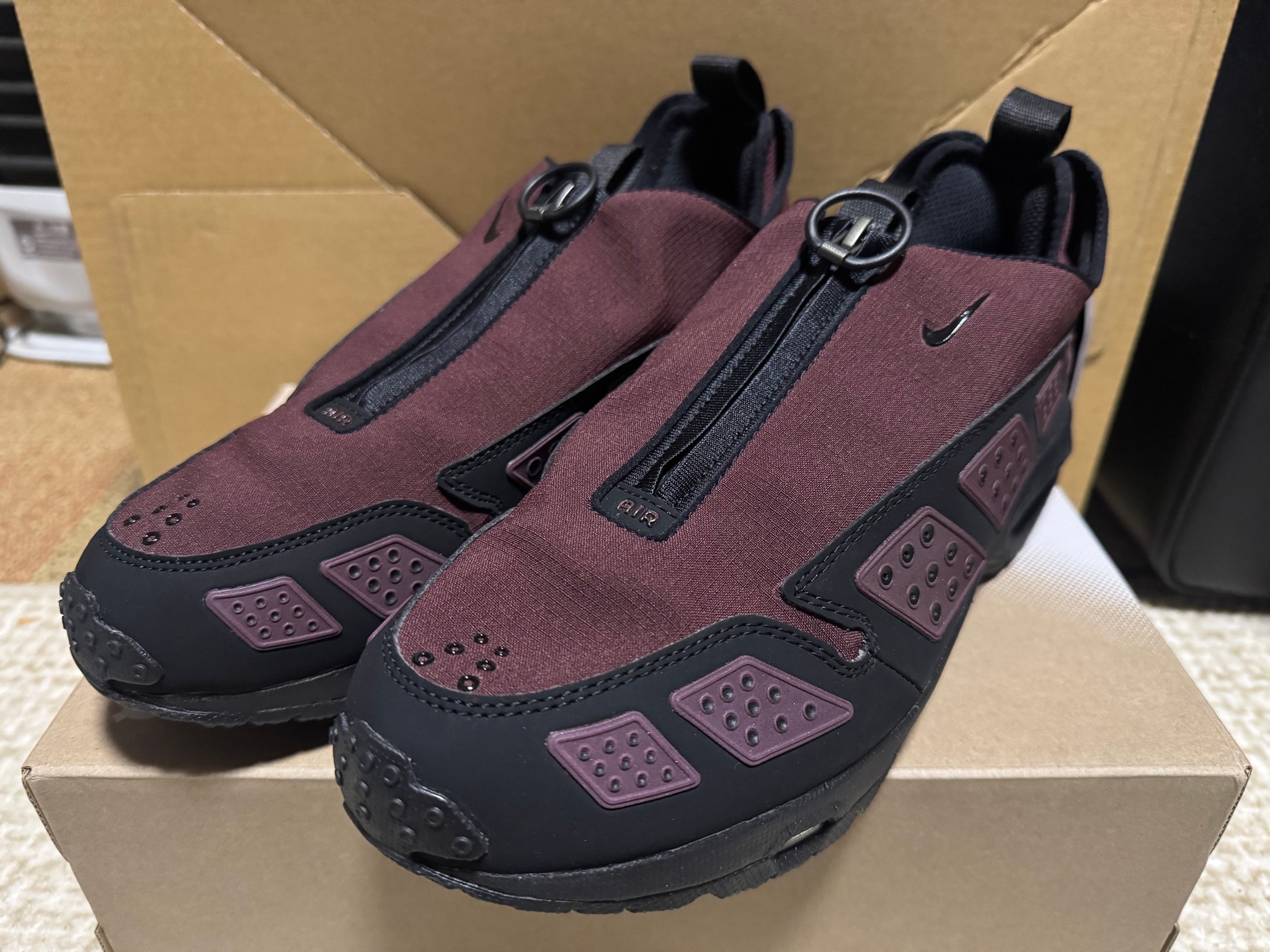 Nike Women's Air Max Sunder GORE-TEX "Burgundy Crush"