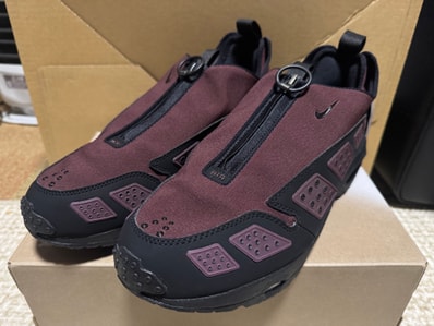Nike Women's Air Max Sunder GORE-TEX "Burgundy Crush"