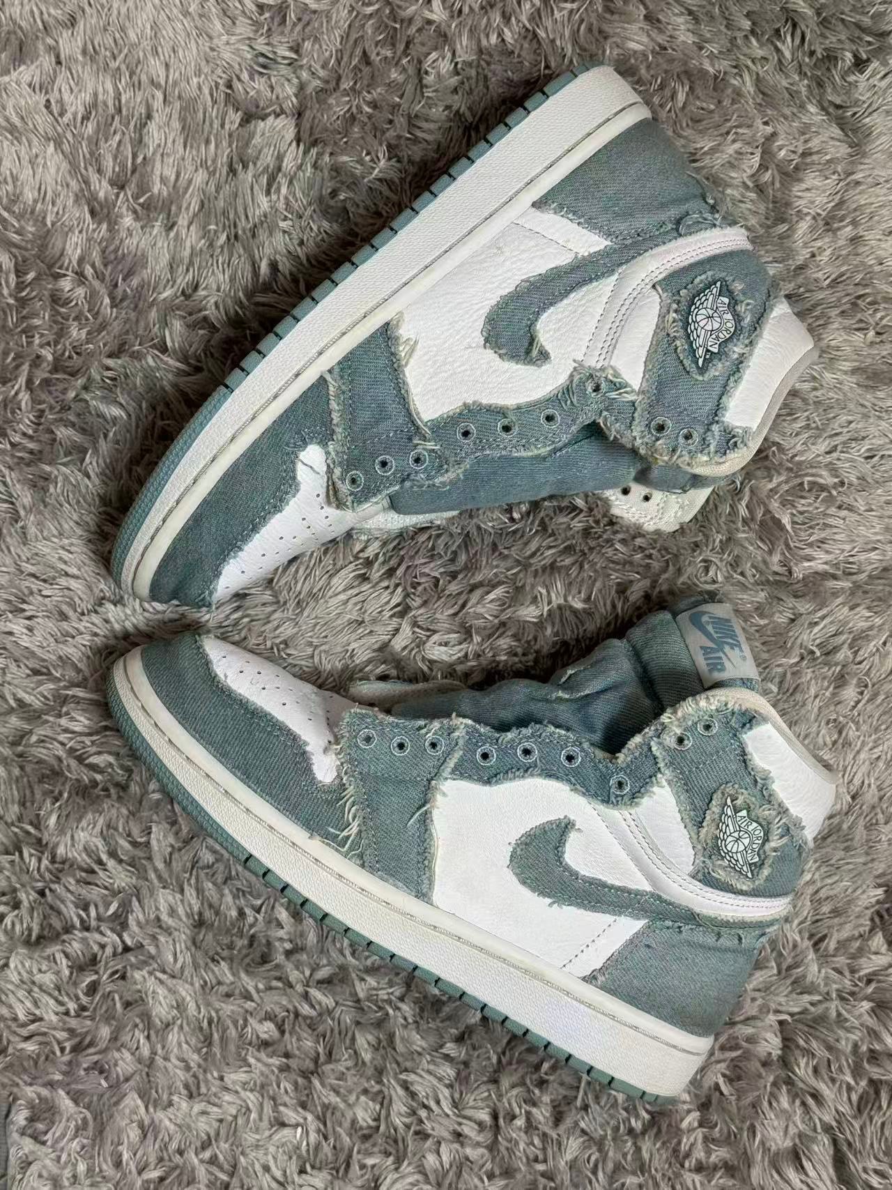 Nike Women's Air Jordan 1 High OG "Denim"