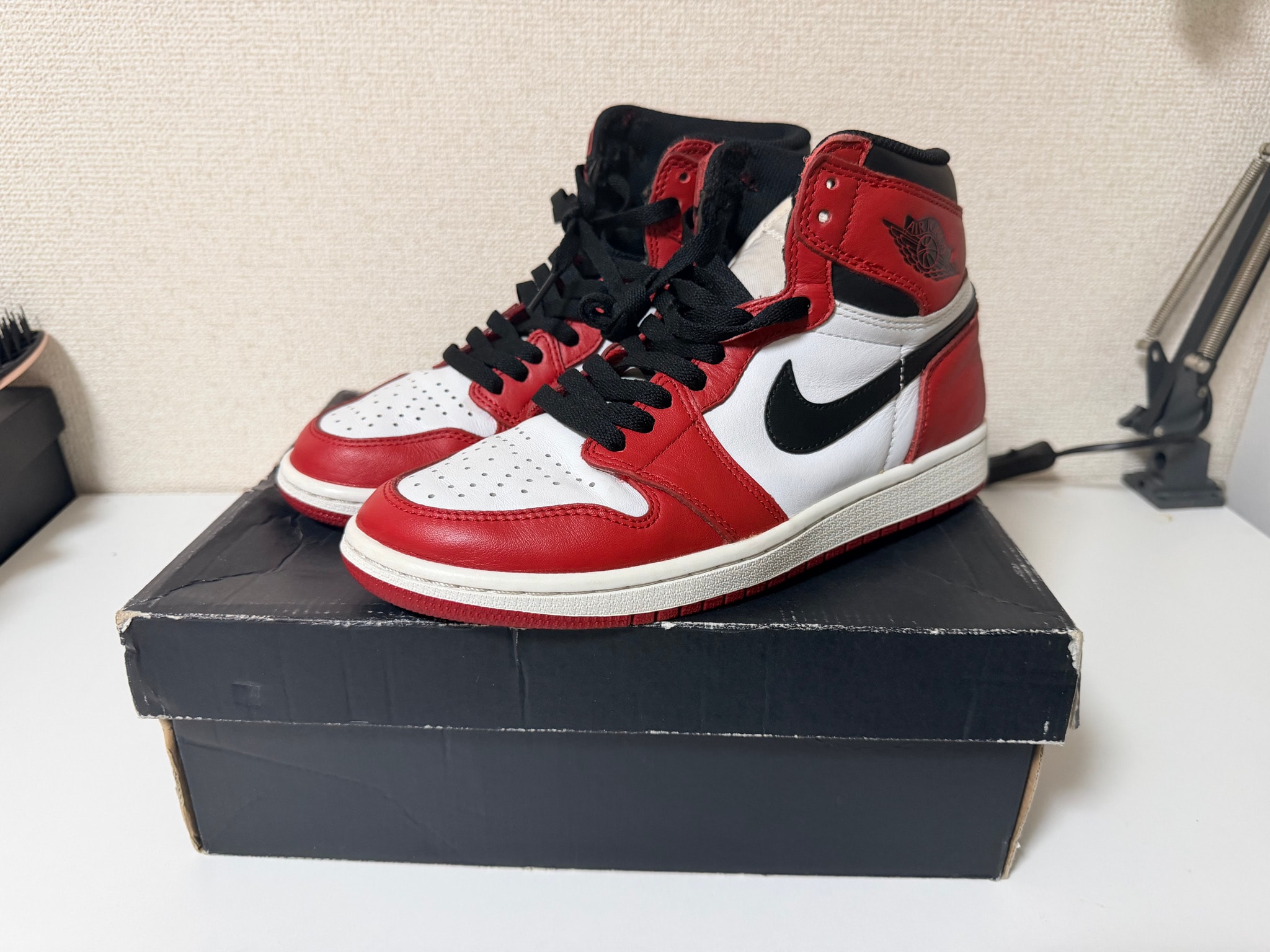 Nike Air Jordan 1 Retro High "Chicago" (2015)