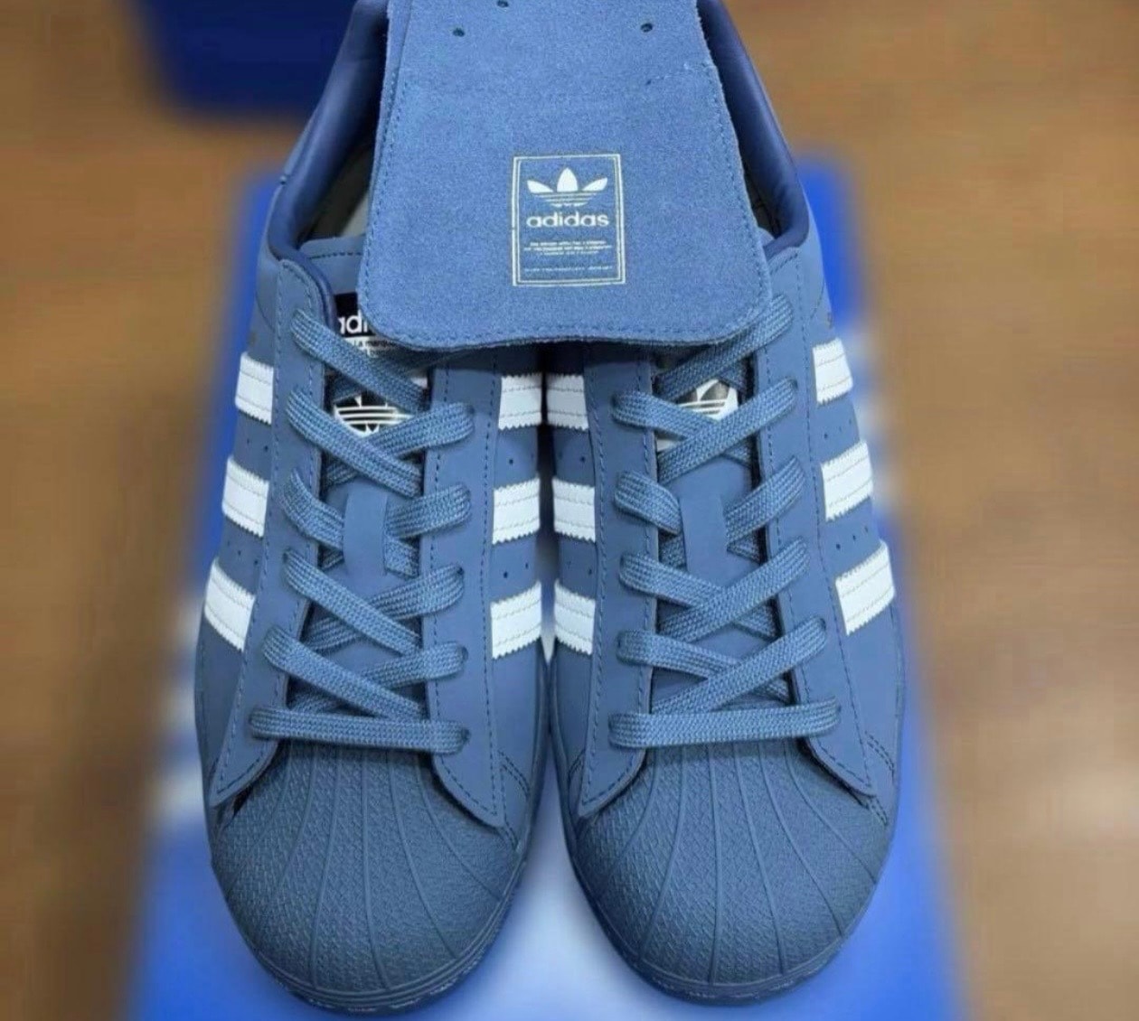 King Gnu Daiki Tsuneta × atmos × adidas Superstar "Blue"
