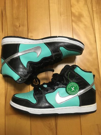 Diamond Supply × Nike SB Dunk High "Tiffany"