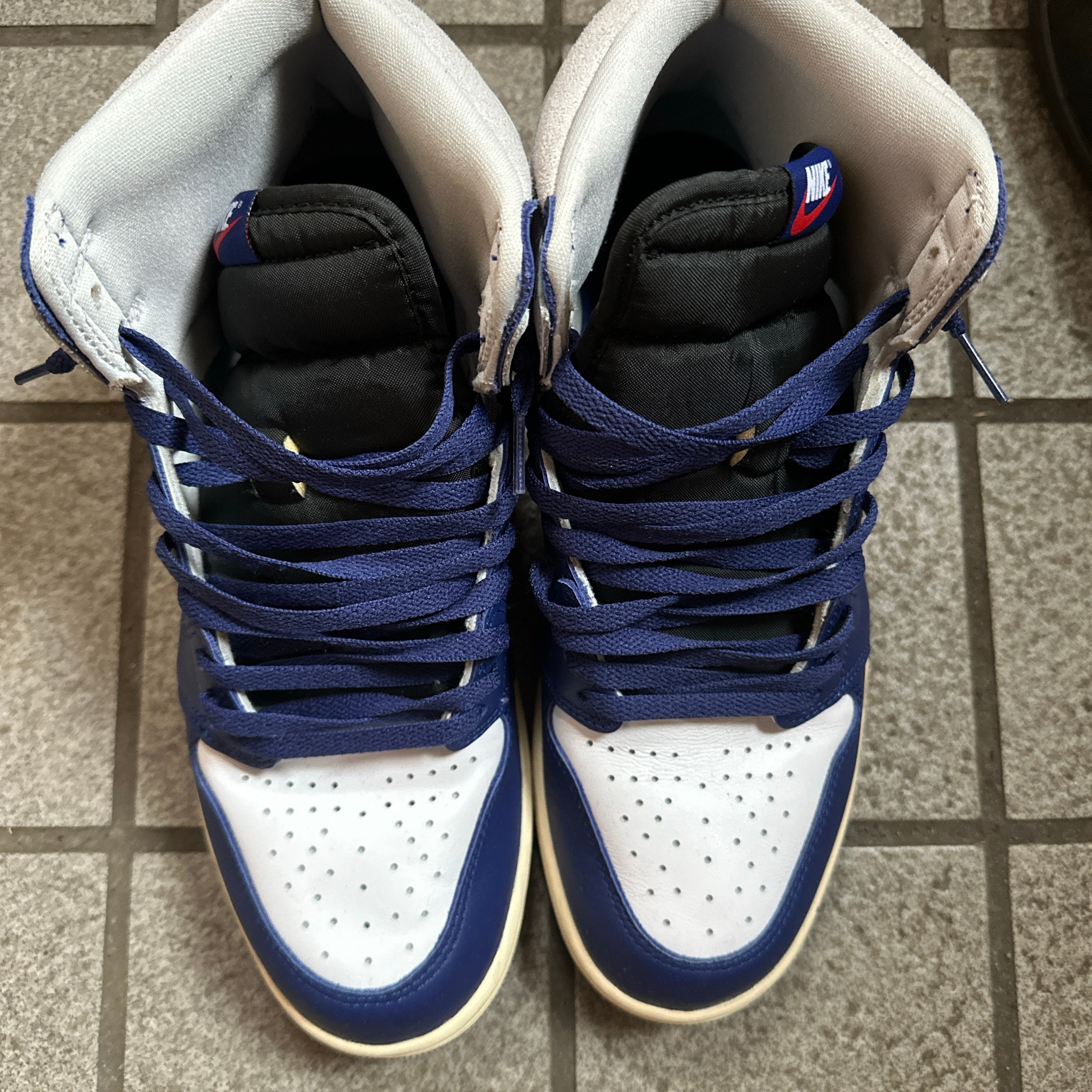 Nike Air Jordan 1 High OG Rare Air "Deep Royal Blue"