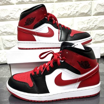 Nike Women's Air Jordan 1 Mid "Bred Toe"