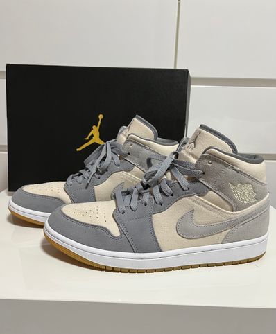 Nike Air Jordan 1 Mid SE "Coconut Milk/Particle Grey"