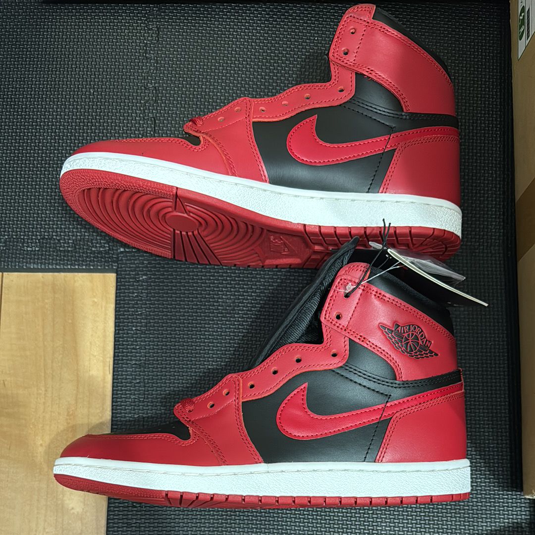 Nike Air Jordan 1 High ’85 "Varsity Red"
